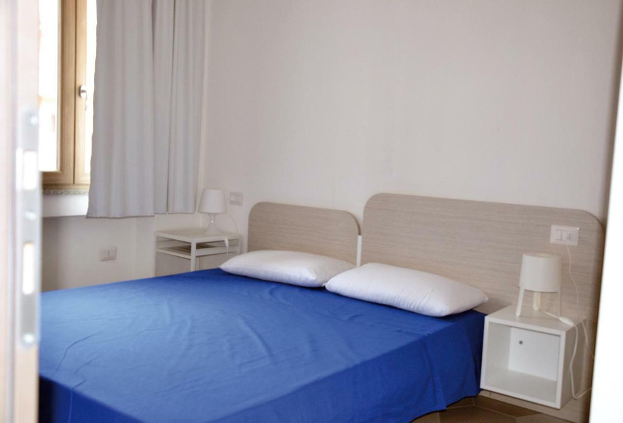 Le Perle Dell'Isola Apartment Isola Rossa Ngoại thất bức ảnh