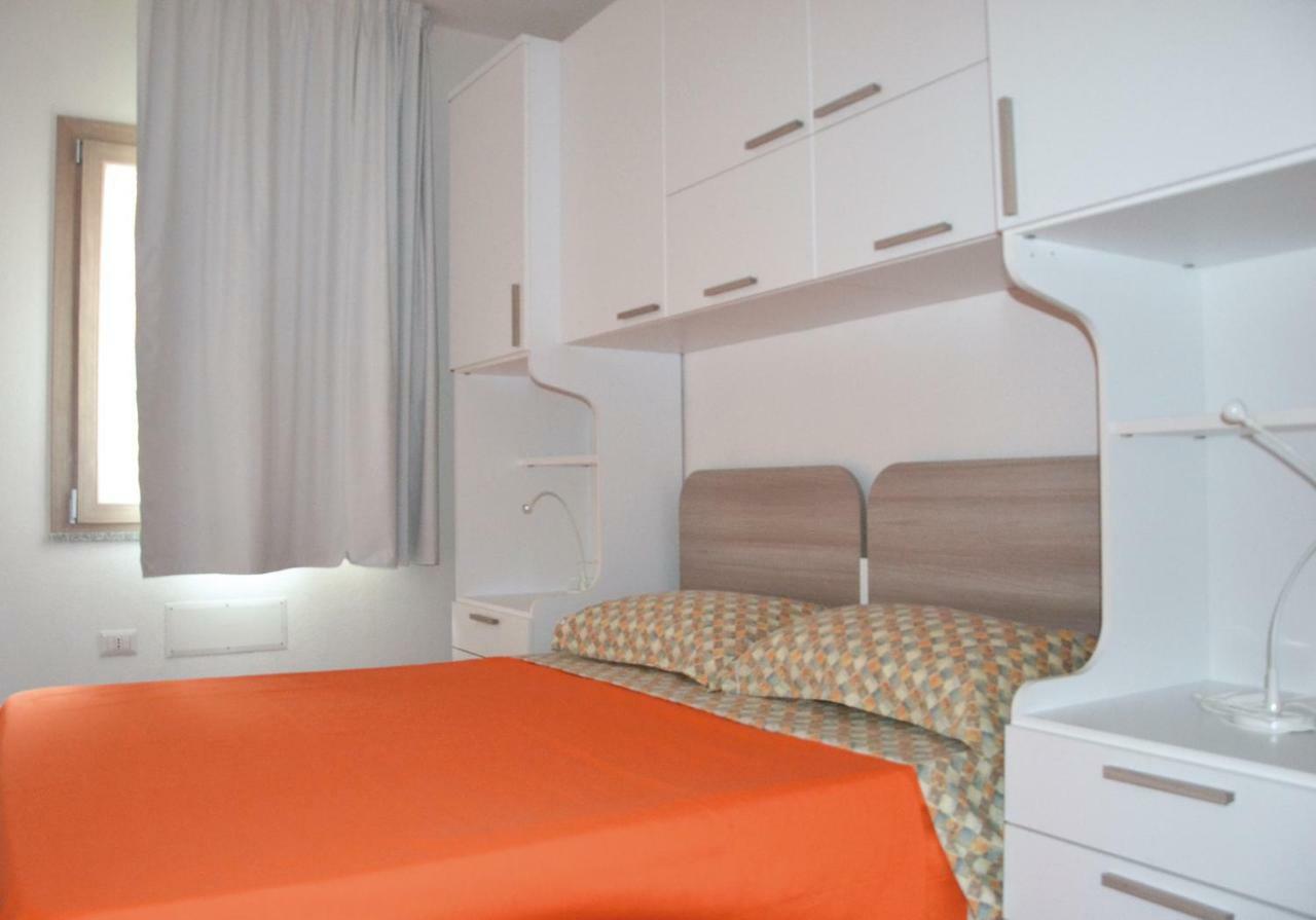 Le Perle Dell'Isola Apartment Isola Rossa Ngoại thất bức ảnh