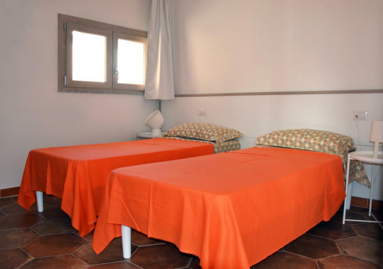 Le Perle Dell'Isola Apartment Isola Rossa Ngoại thất bức ảnh