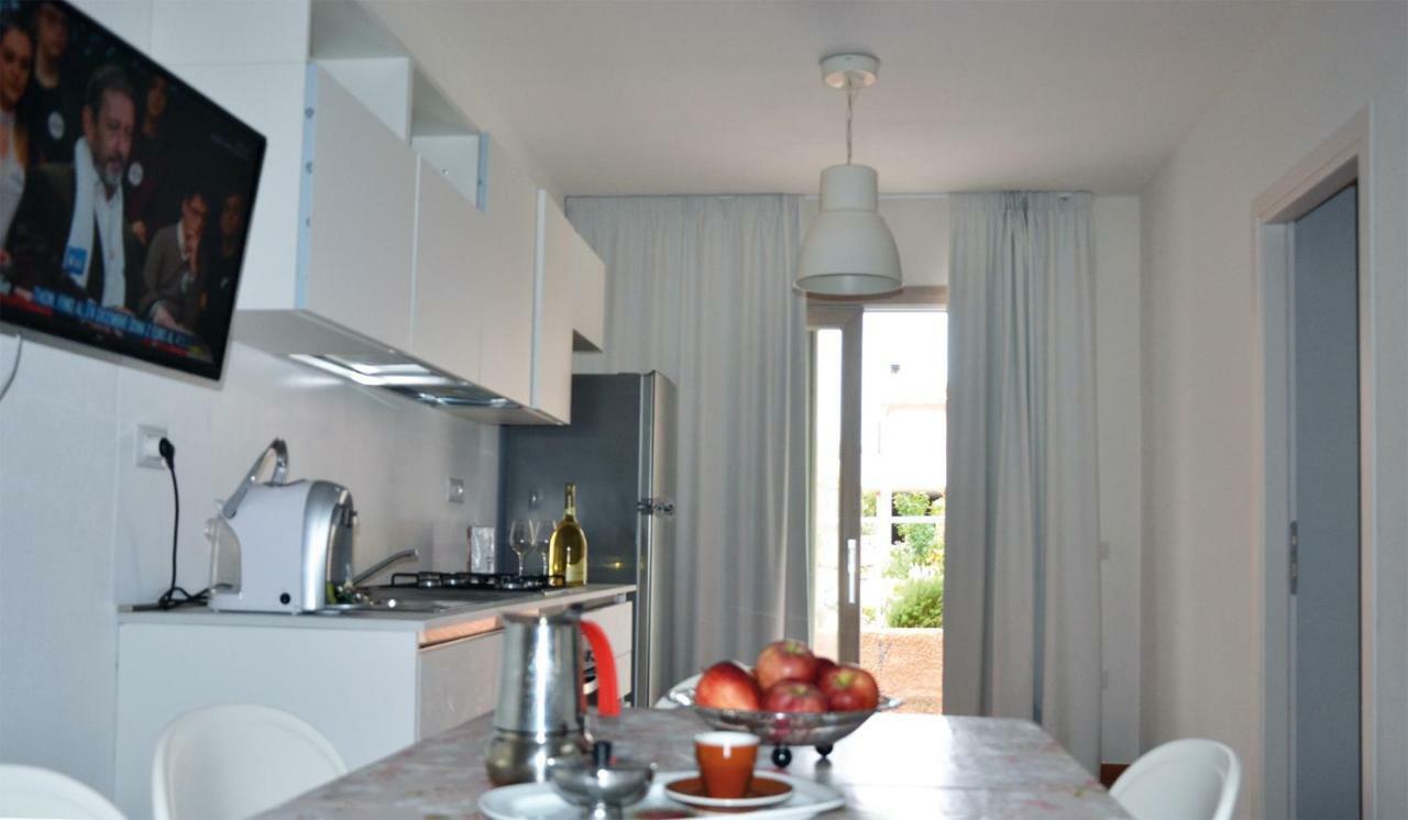 Le Perle Dell'Isola Apartment Isola Rossa Ngoại thất bức ảnh