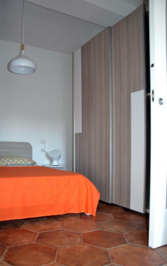 Le Perle Dell'Isola Apartment Isola Rossa Ngoại thất bức ảnh