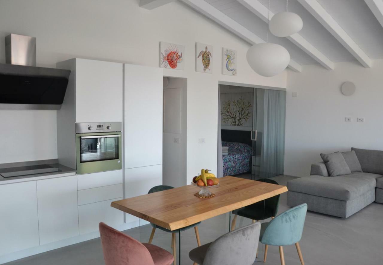 Le Perle Dell'Isola Apartment Isola Rossa Ngoại thất bức ảnh