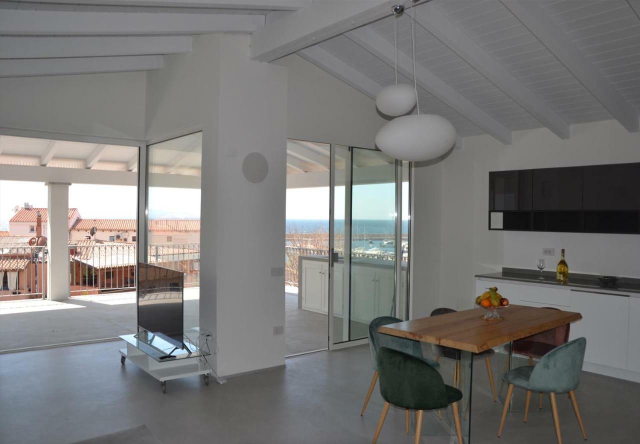 Le Perle Dell'Isola Apartment Isola Rossa Ngoại thất bức ảnh